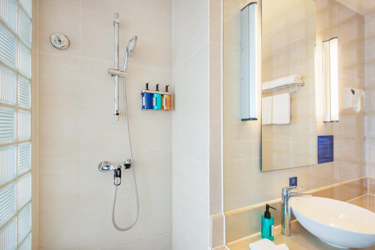 Holiday Inn Express Changzhou Centre By Ihg Екстериор снимка