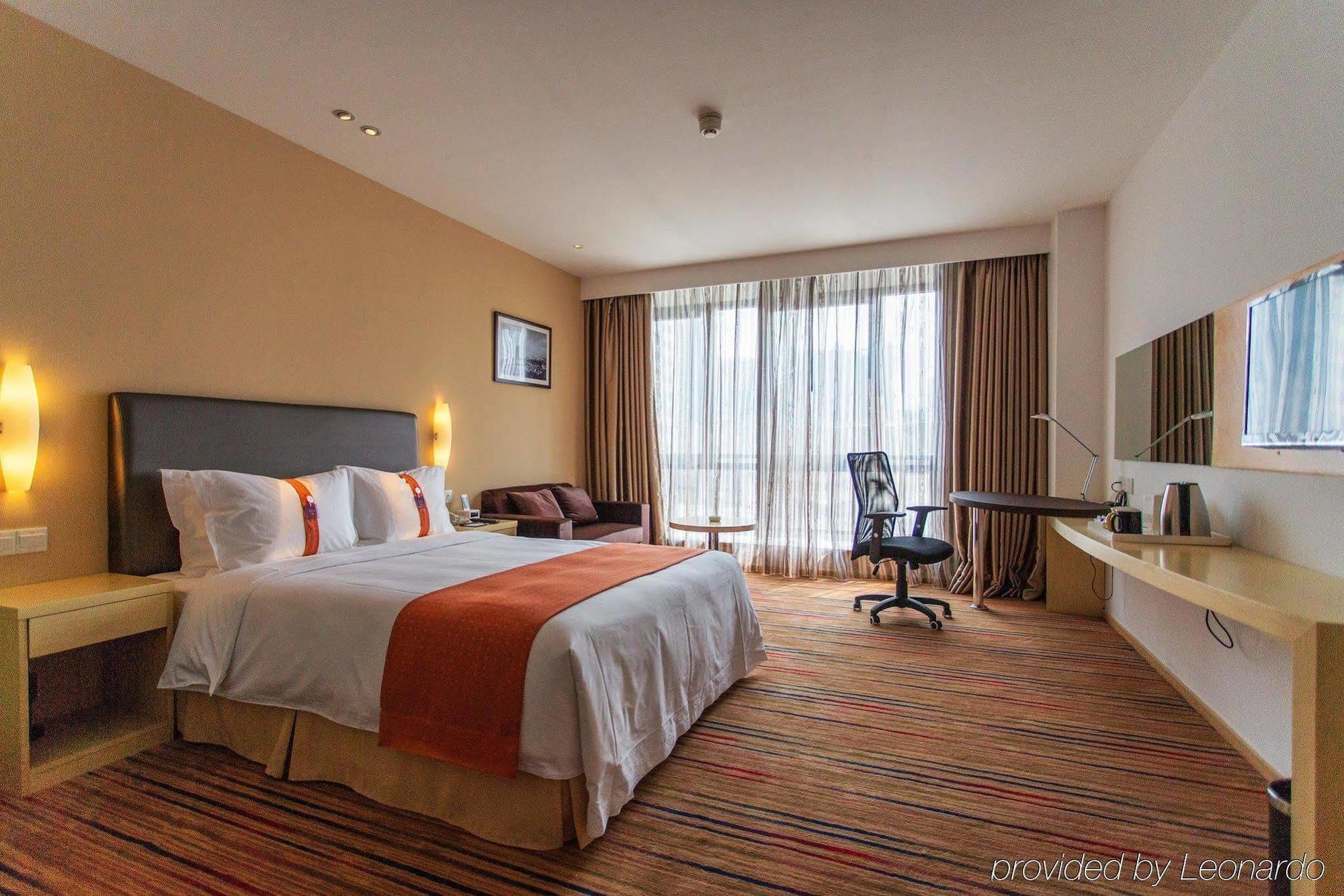 Holiday Inn Express Changzhou Centre By Ihg Екстериор снимка